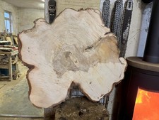 Baumscheibe, Holzscheibe, massiv, ca. 90x70x5 cm, geschliffen, Tischplatte
