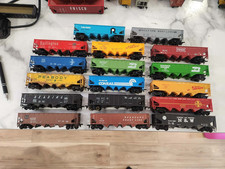 HO Scale Train 40' Coal Hopper cars. Lot of 17x