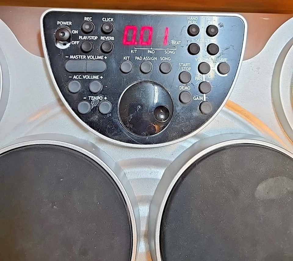Juego de batería digital Spectrum AIL 602 7 almohadillas de colección; funciona; sin palos; sin pedales Foto 2 de 4