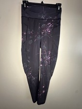Sweaty Betty Zero Gravity 7/8 Legging Black W/Floral Print Size XS back pocket