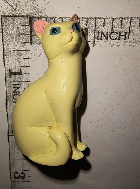 2" MCM Siamese Cat🐈Statuette: Painted Resin Cast, Blue Eyes, Pink Ears ~disney