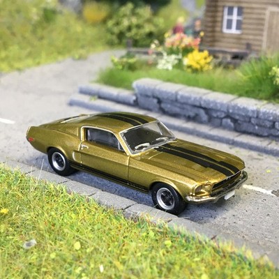 Ford Mustang Fastback, Shelby GT 350, gold/schwarz, 1968 - BREKINA 199615 - HO 1/87