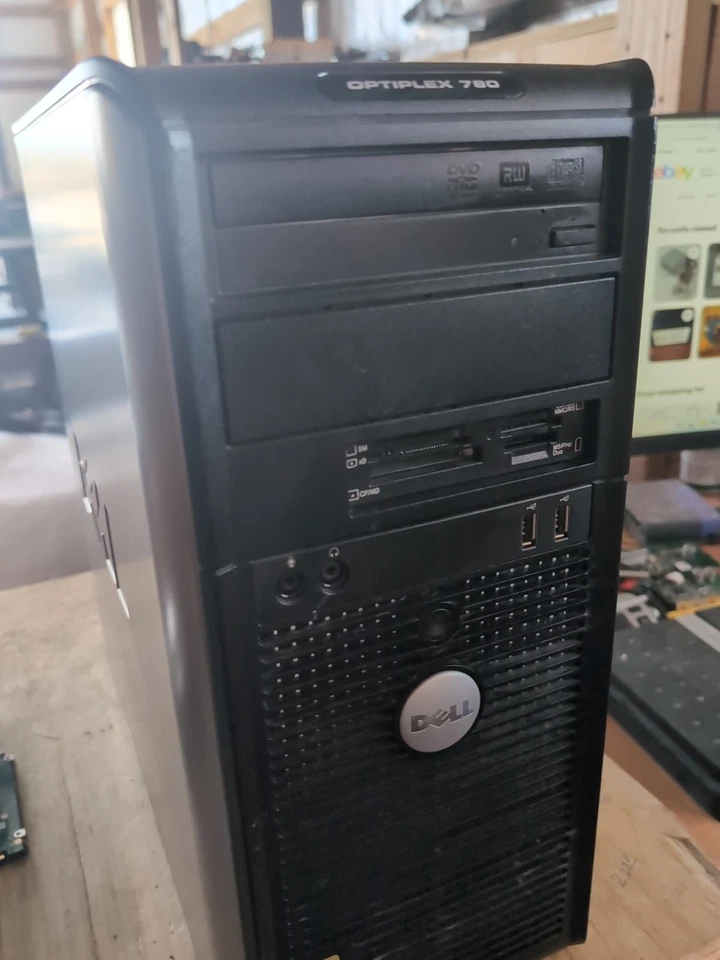 Dell OptiPlex 780 MT Intel E8500 3.16 GHz, 16GB RAM,500 GB, 150 GB Win 7 32 Bit - Image 3 of 4
