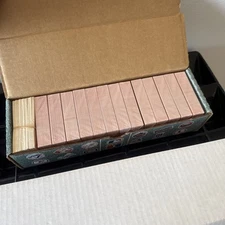 1990 DONRUSS Baseball Cards.  Card # 1-250.  You Pick to Complete Your Set.