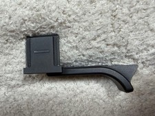 Genuine thumb rest for Leica M-10