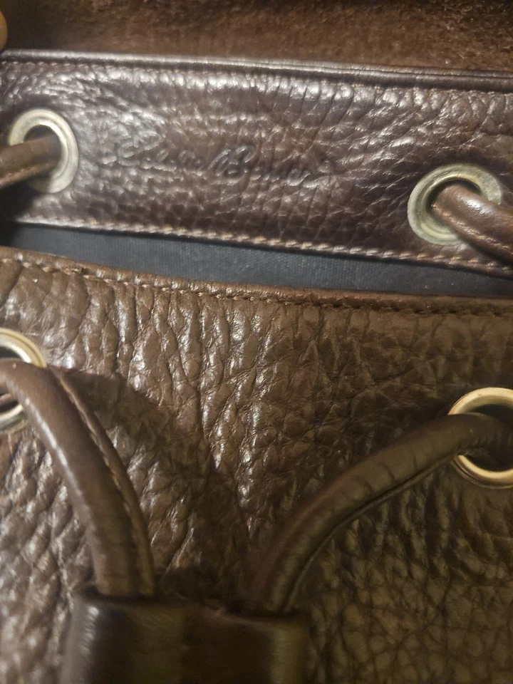 Mochila de cuero marrón vintage Eddie Bauer Foto 4 de 4