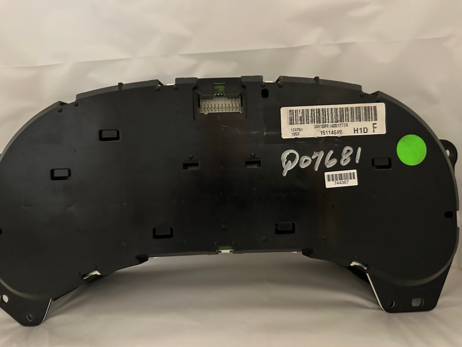 Speedometer Instrument Cluster 03 04 05 Sierra Silverado 165,990 Miles REBUILT