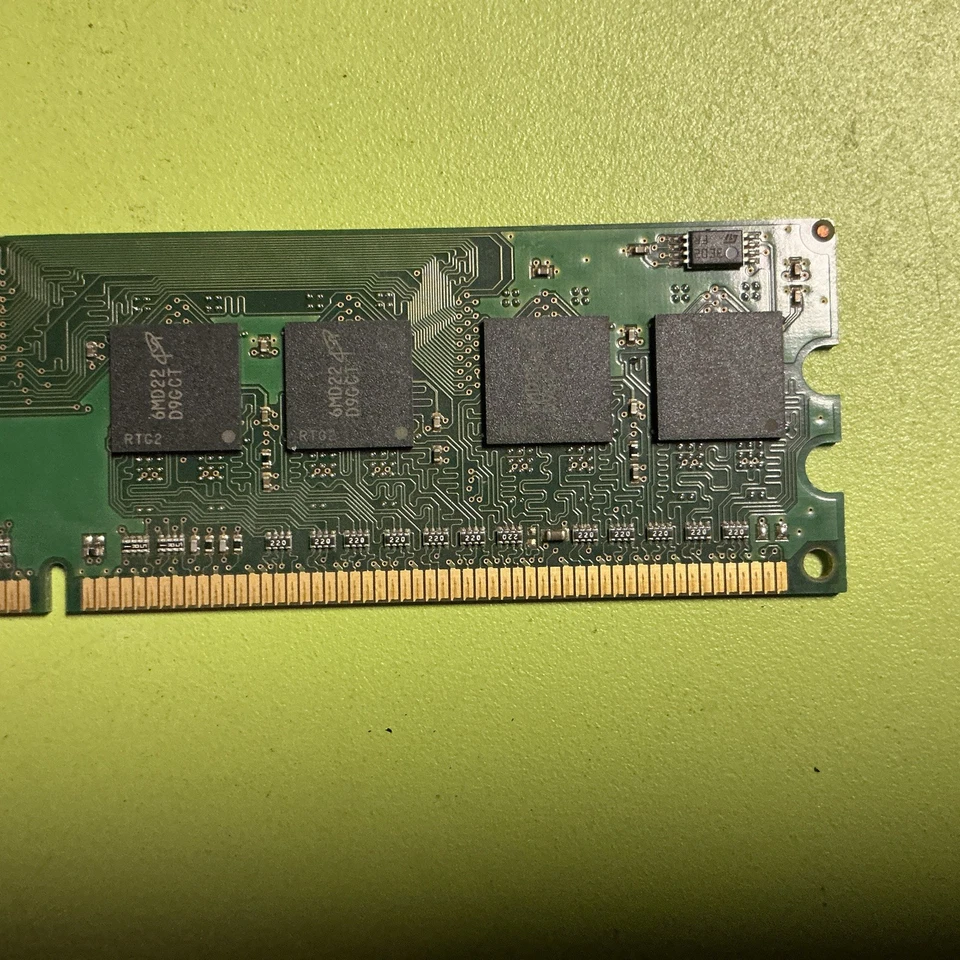 Micron MT8HTF6464AY-40EA1 DDR2-400 512MB 1Rx8 PC2-3200U-333-11-A0 CL4 Memory - Image 4 of 4