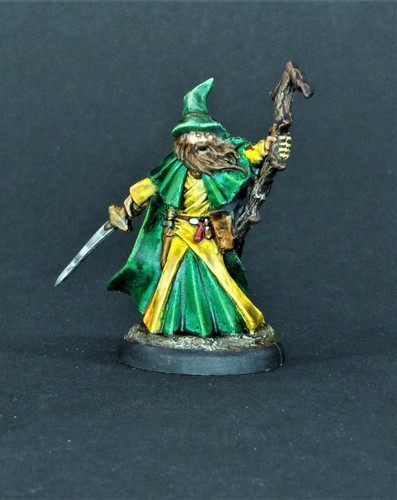 Figurine Reaper Bones - Devona, Magicienne (échelle 28/32mm) - Non Peinte, à Assembler - Occasion Comme Neuve