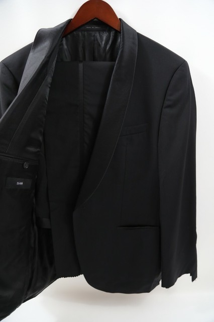 #925 Hugo Boss The Sky1/Gala1 Shawl Collar One Button ...