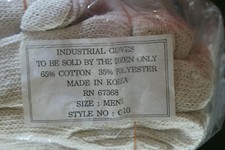 12 PAIRS, MEN INDUSTRIAL GLOVES 65 COTTON, 35 POLYESTER,STYLE NO.C110.