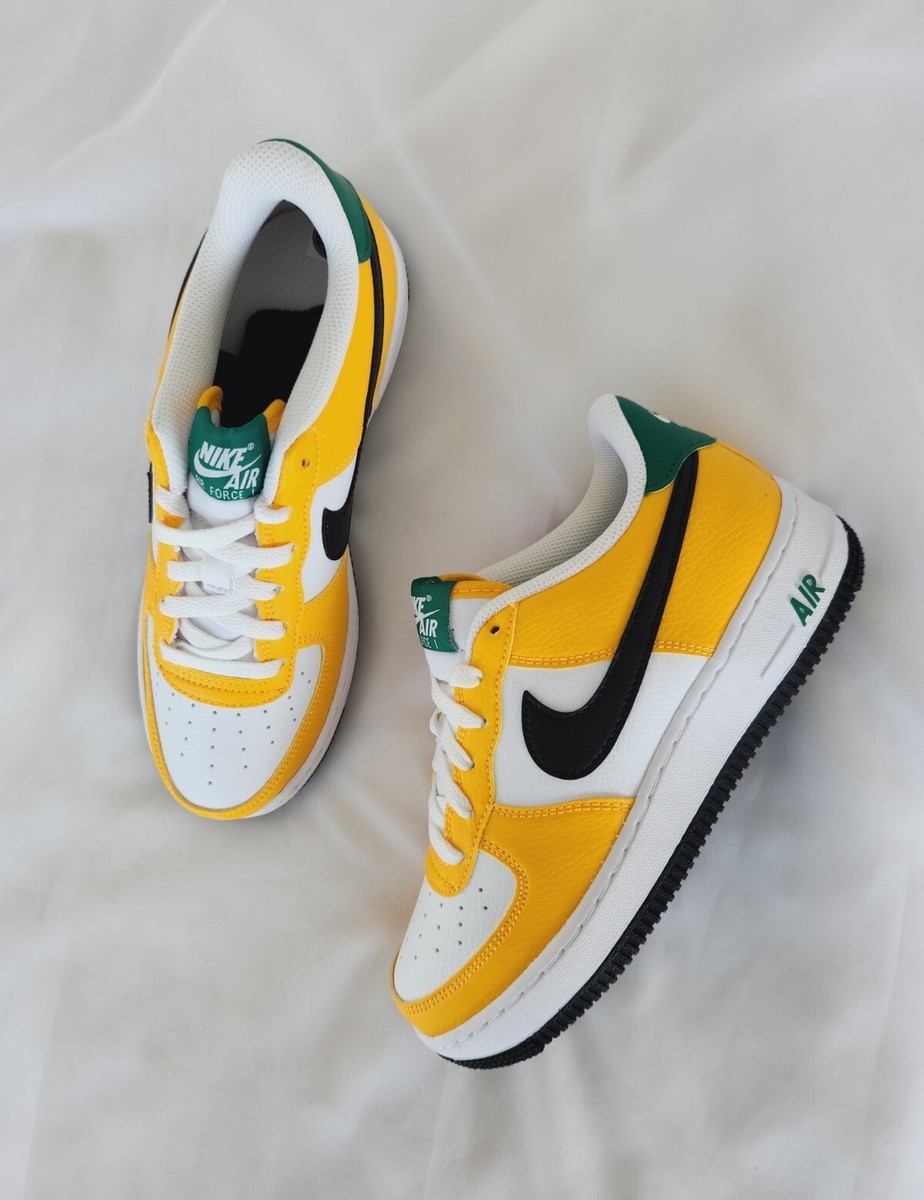 スニーカー NIKE Woman Sneakers Yellow FZ2068 700 Nike Women's Air Max SNDR 