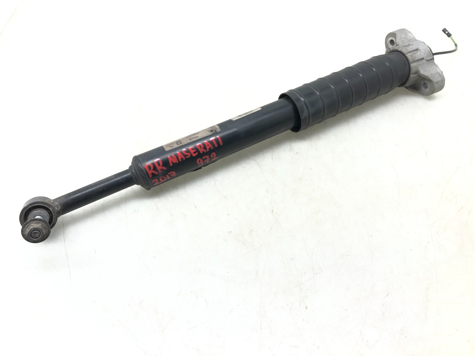 2017-2022 MASERATI LEVANTE S AWD RIGHT PASSENGER REAR SHOCK STRUT ABSORBER OEM.