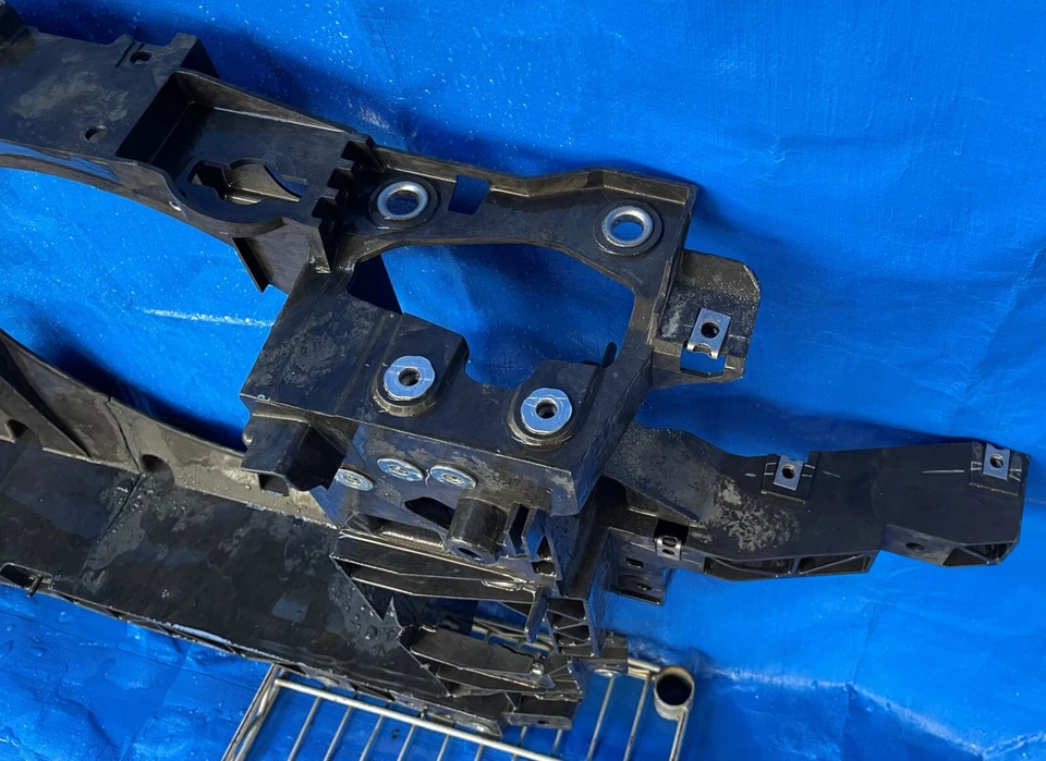 ⭐⭐ 2011 - 2019 INFINITI M37 M56 Q70 Q70L SOPORTE NÚCLEO RADIADOR # ML3-RS423 ⭐⭐ Foto 2 de 4