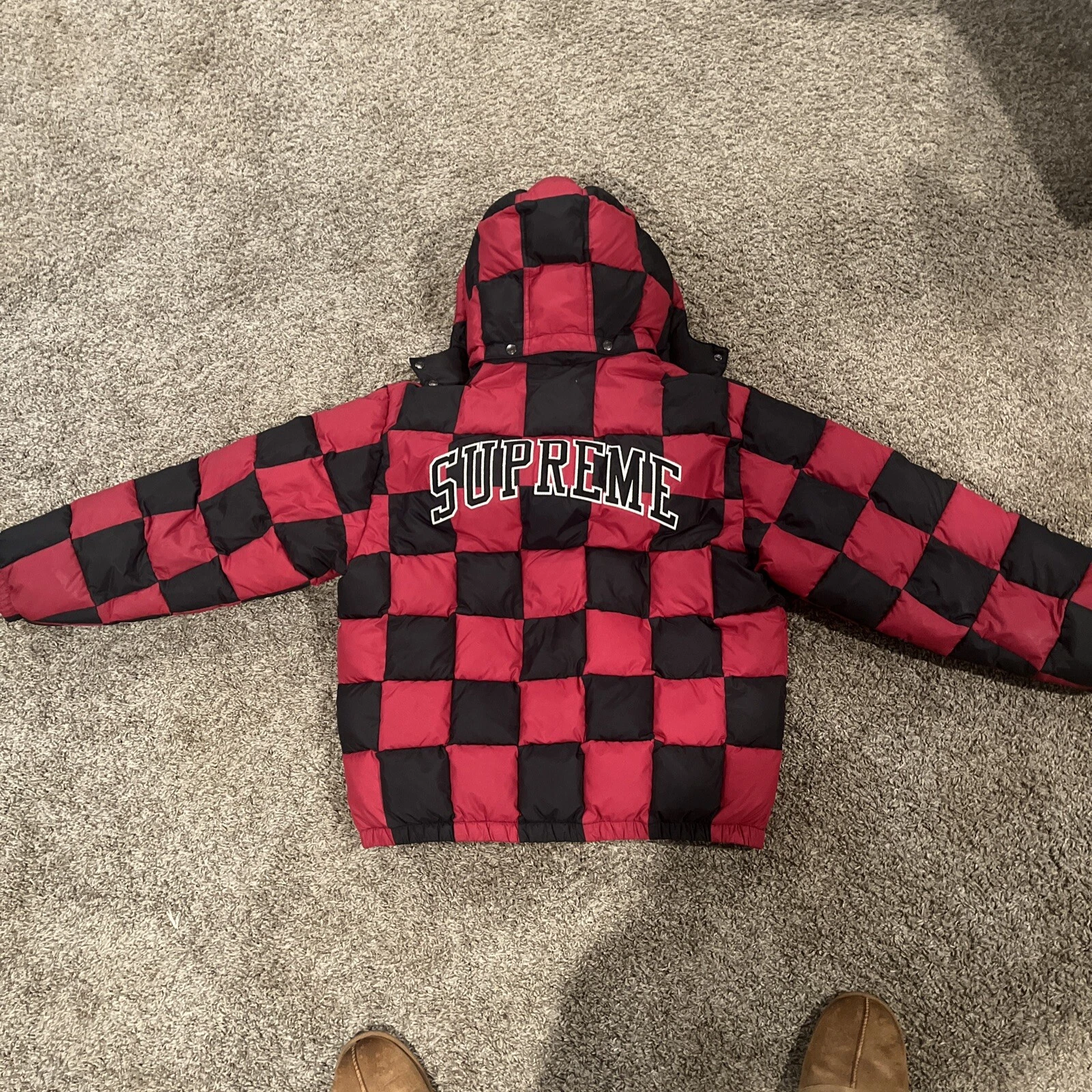 Large   Veste matelassée en duvet damier suprême