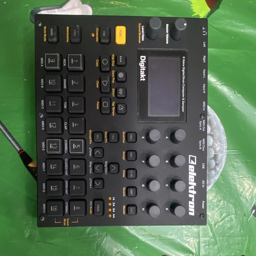 Elektron Digitakt 1 Used Twice Excellent Condition w/ Charger