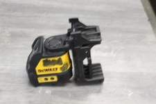 DEWALT DW088CG Cross-Line Laser Level - Black/Green/Yellow
