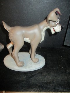 Disney WDCC Lady & Tramp "Tramp in Love" Box & COA D84 PA