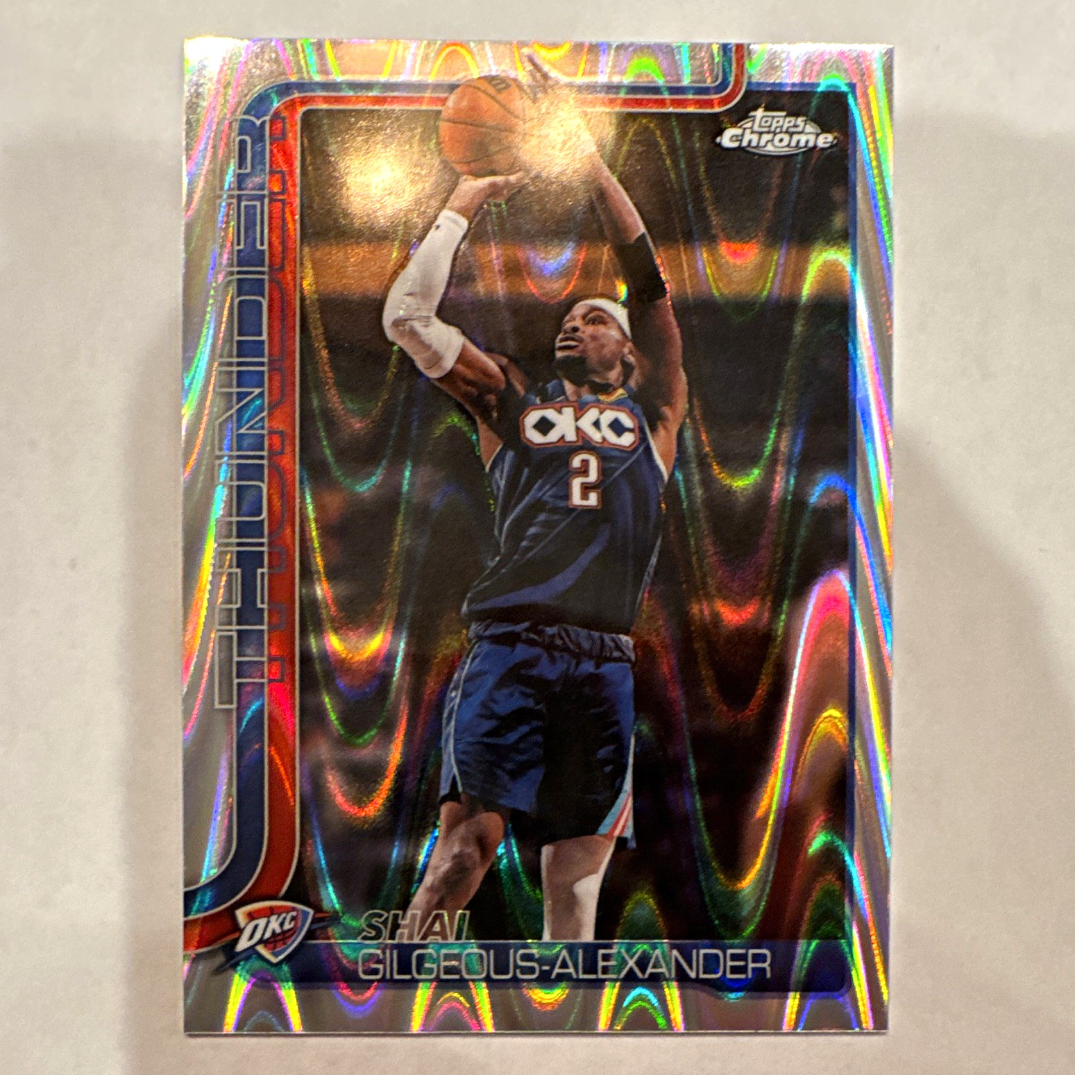 2026 Topps Chrome Shai Gilgeous-Alexander RayWave Refractor #10