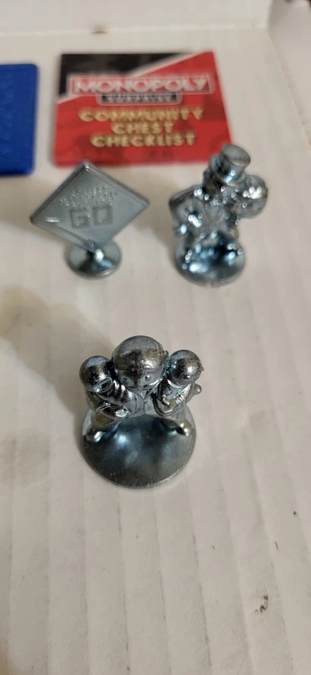 Monopoly Surprise Community Chest Tokens  21 Pieces GOLDTONE * BLUE TONE  - Image 4 of 4