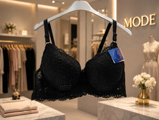 NEU  BH Schwarz Gr: D100 Damenmode Damen  Mode