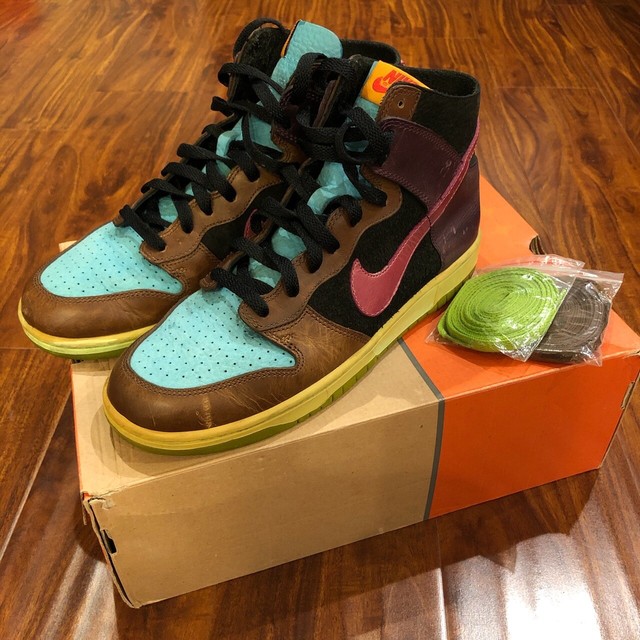 undefeated dunk 2005