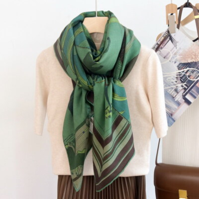 Damen Kaschmir Schal Seidenschal 70% Cashmere 30% Seide Schaltuch 135x135cm M571