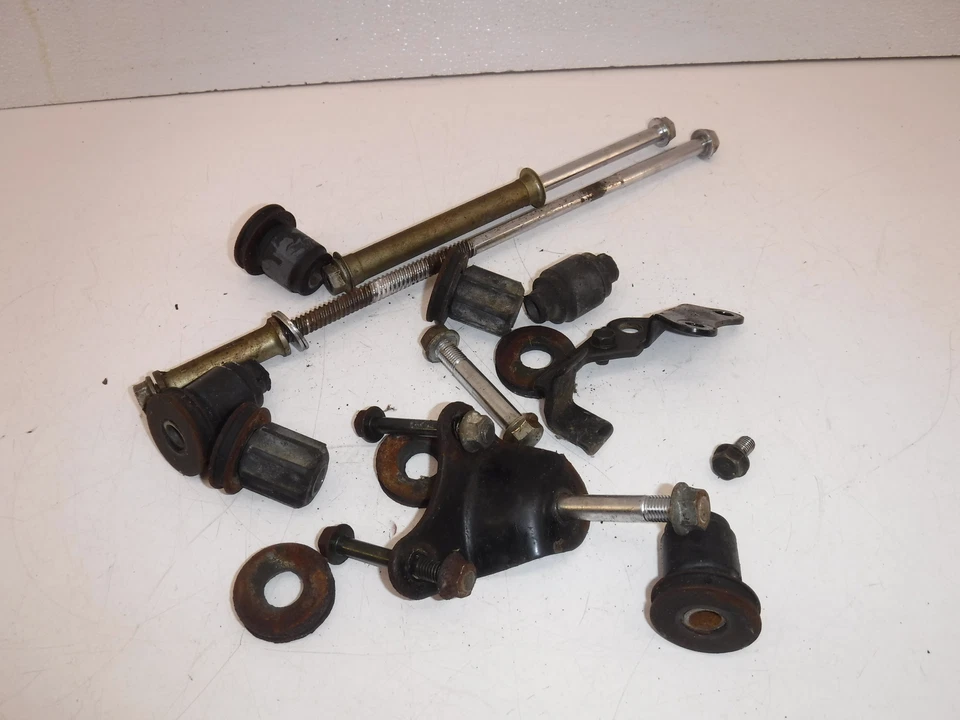 Honda Magna 700 1984 soporte de montaje del motor Foto 4 de 4