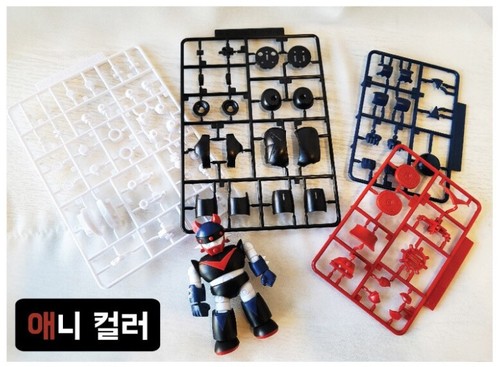 Korean Robot Taekwon V Kids - SD Version Fullaction Plastic Model Kit - 第 8/13 張圖片