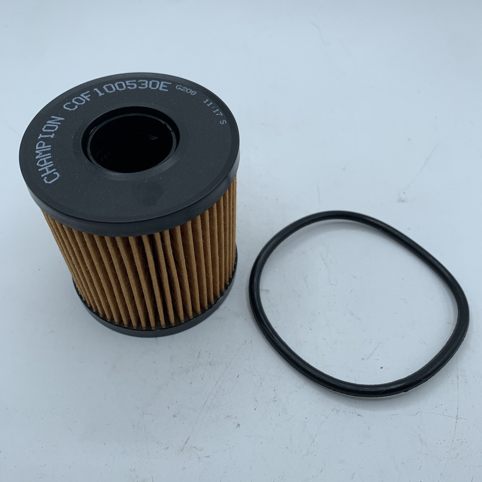 COF100530E Champion Filtre Huile Fiat Fiorino Scudo Citroen C2 C3 C4 C5 Picasso