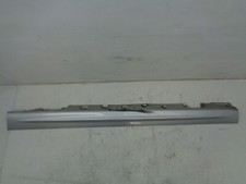 2001-2005 BMW E46 325i Left Side Molding Rocker Panel Skirt Silver OEM AK90255