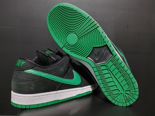 Nike Sb dunk low pro J Pack Black Pine Green Size 13 Brand New No box BQ6817-005 - Picture 5 of 6