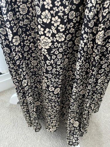 BNWT Womens, Preview by Target, Floral Midi Skirt, A Line, Flowy, Satin, 12 AU - Picture 3 of 7