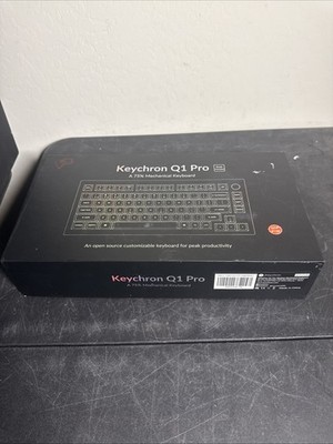 Keychron Q1 Pro Wireless Mechanical Keyboard - White Fully Assembled OB Read