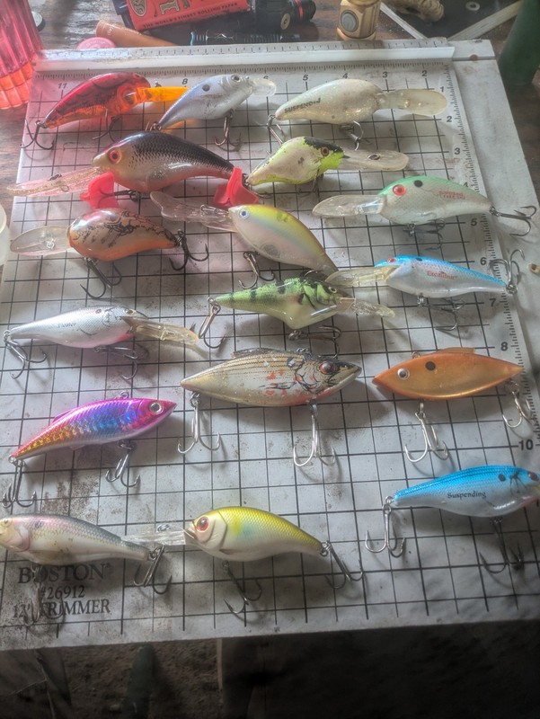 fishing lures lot Of 42 Old And New