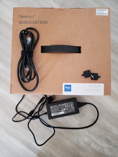 Synology DiskStation DS1522+ 5-Bay NAS w/24TB Seagate Ironwolf storage - Bild 10 von 11
