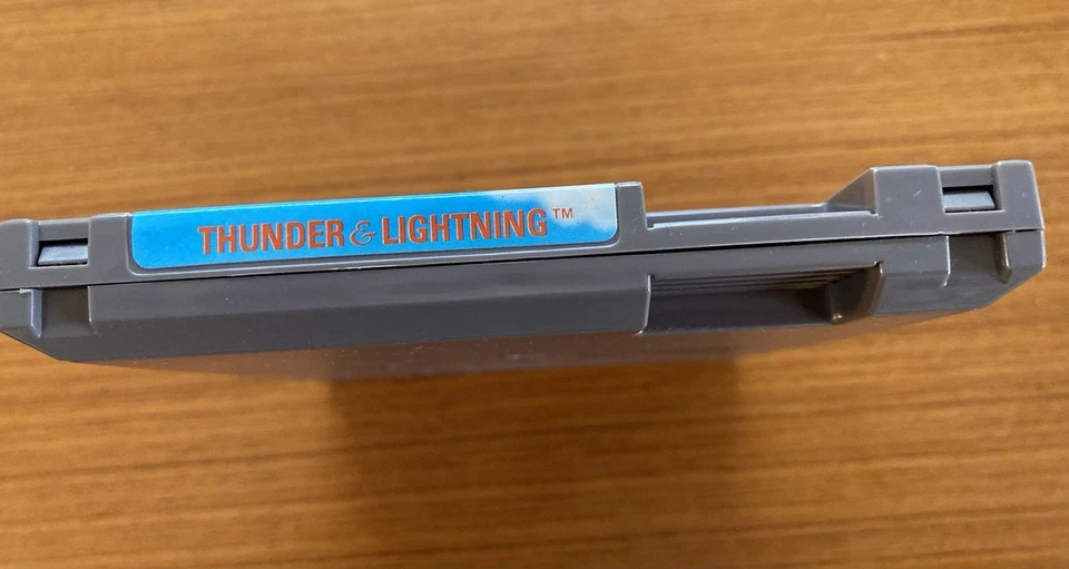 NES ~ THUNDER & LIGHTNING ~ Nintendo Game 3 Screw Game Cart Only NTSC - Image 3 of 4