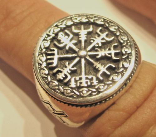 GROSSER GOTHISCHER NORDISCHER KOMPASS-DESIGN-SIEGELRING AUS STERLINGSILBER GRÖSSE Q