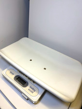 Tanita 1583 Digital Baby Infant Scale w/ Tray  Best Weigh Carrying Case