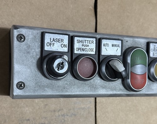 Hoffman E-6PBVL 6 Button Electrical Enclosure Type 12, 13 - Picture 2 of 5