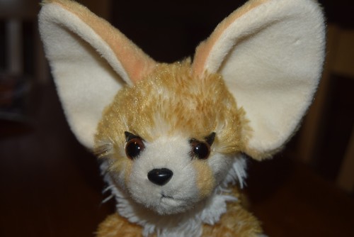Juguete de peluche realista Wild Republic Fennec Fox 9 pulgadas - Imagen 6 de 6