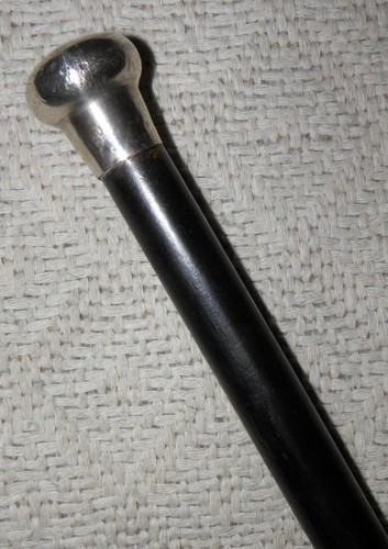 Edwadian Ebonised Walking Stick/Cane - Hallmarked Silver Top 1902-1903