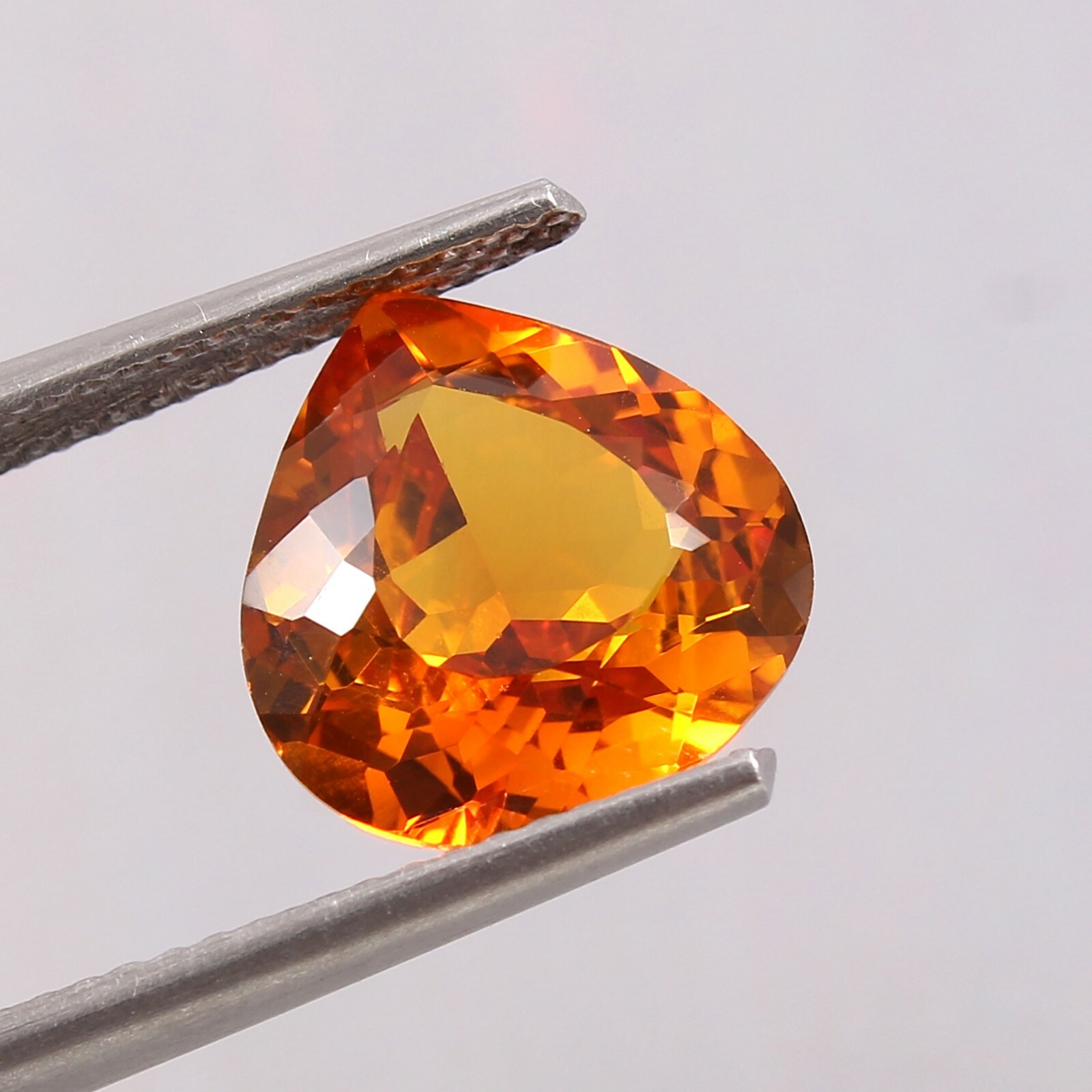 Zafiro Naranja Fanta De Ceilán Suelto En Forma De Corazón Cortado 4.55 Ct