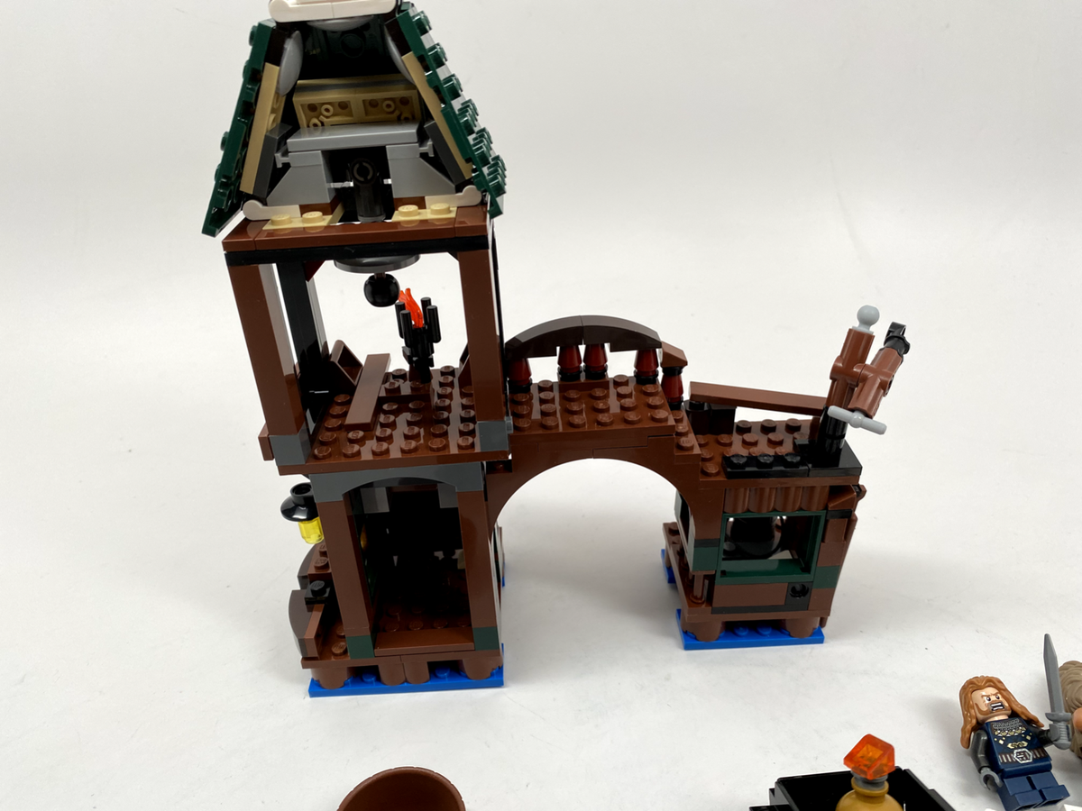 Lego Set 79016 The Hobbit Lord of the Rings Attack on Lake Town