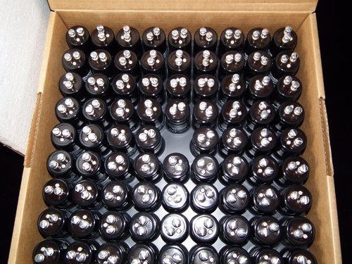 Ten pcs (10) Siemens NOS electrolytic capacitors 100uF 450V West Germany 80s - Picture 3 of 7