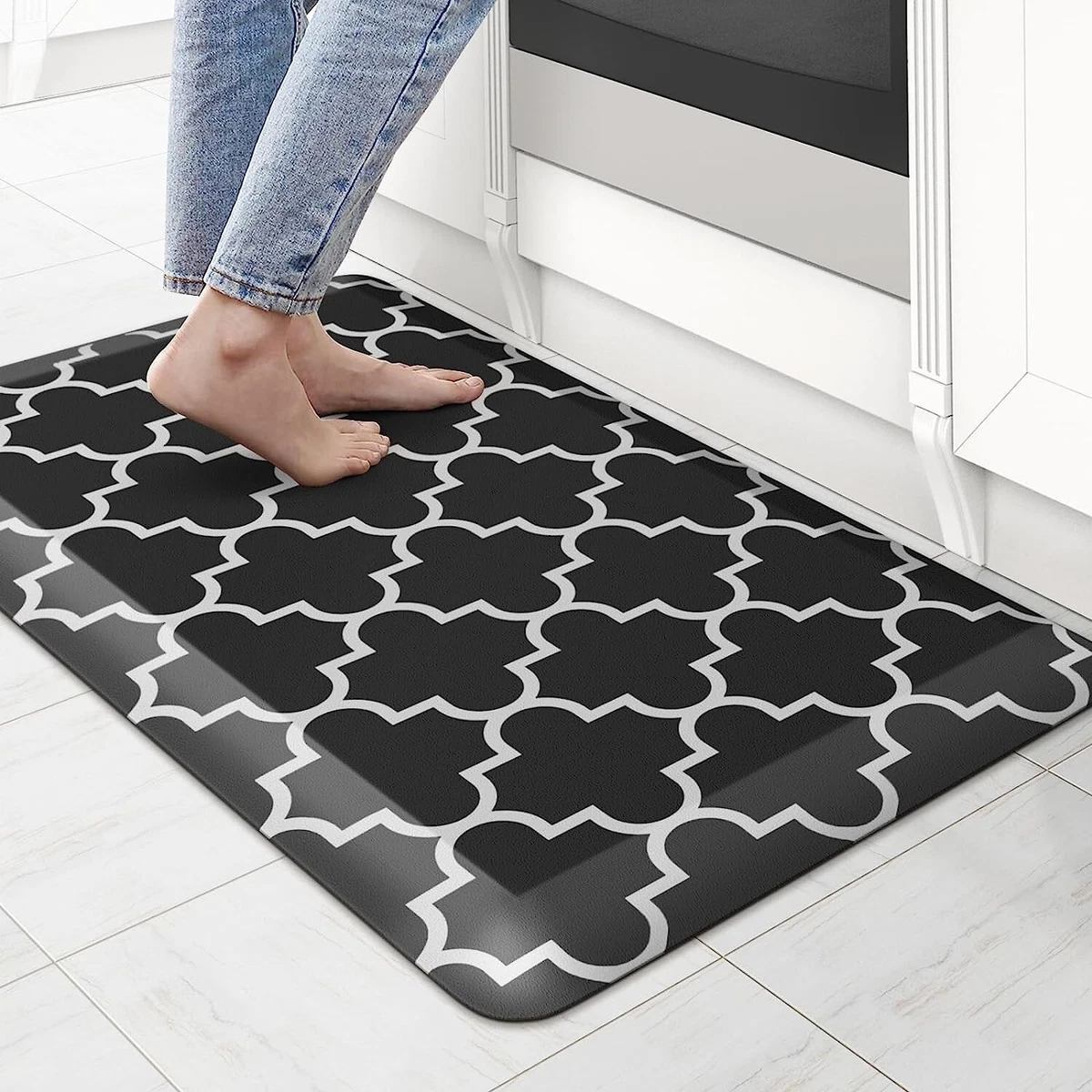 Why Your Kitchen Needs an Anti-Fatigue Mat