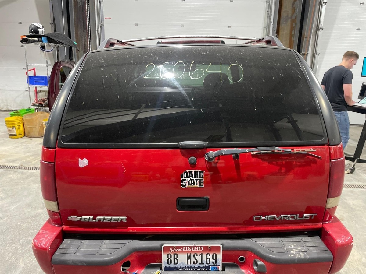 1997-2004 Chevy Blazer Liftgate Privacy Tint Victory Red-74U