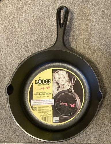 Dollar General Dolly Parton Lodge 8” Inch Cast Iron Pan New - 第 1/4 張圖片