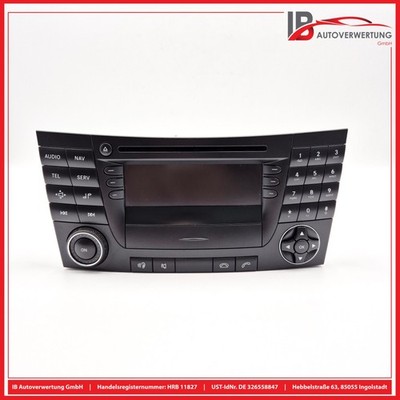 Navigationssystem CD-Radio A2118275142 MERCEDES E-KLASSE W211 E200 KO BECKER