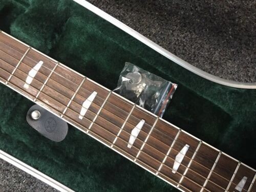 Yamaha FJ-645A jumbo body acoustic guitar made in Taiwan violin red finish &case - Picture 10 of 12